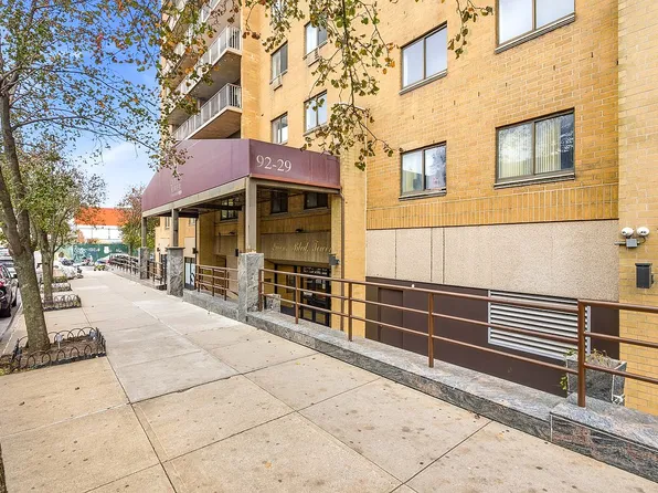 92-29 Queens Blvd #9D, Rego Park, NY 11374