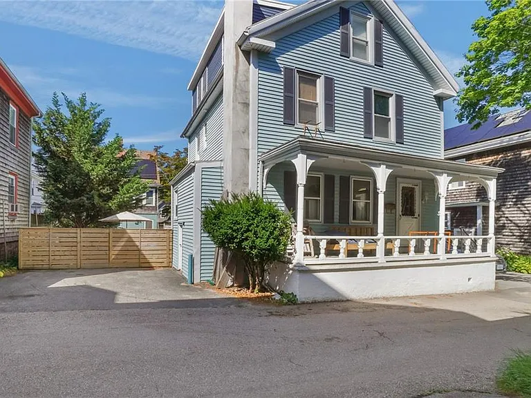 2 Channing Pl — Photo 2