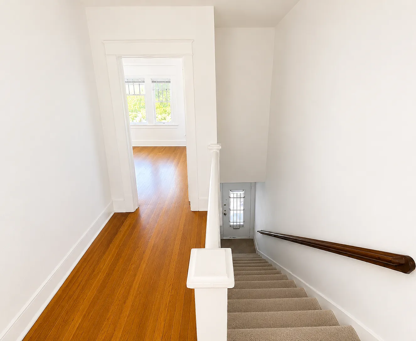 3 bed, 1600 sqft, $3,400 — Photo 3