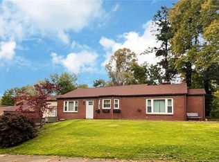 1105 Ridge Rd NW, Canton, OH 44703