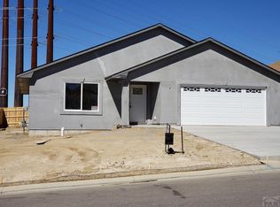 23 Arrowsmith Dr, Pueblo, CO 81008