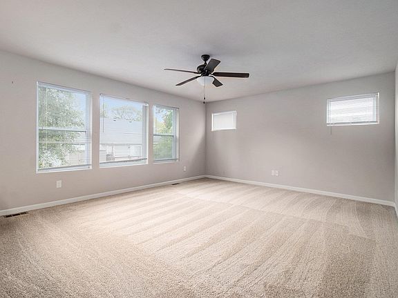 4th image of 20303 Kiefer Way