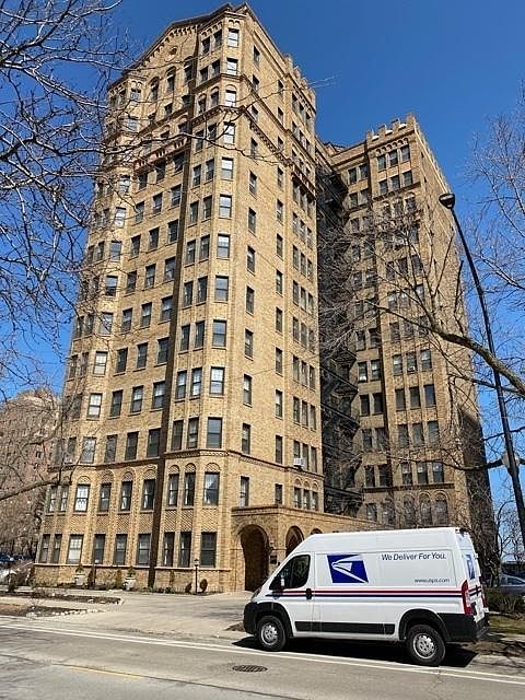 1st image of 7321 S South Shore Dr APT 10A