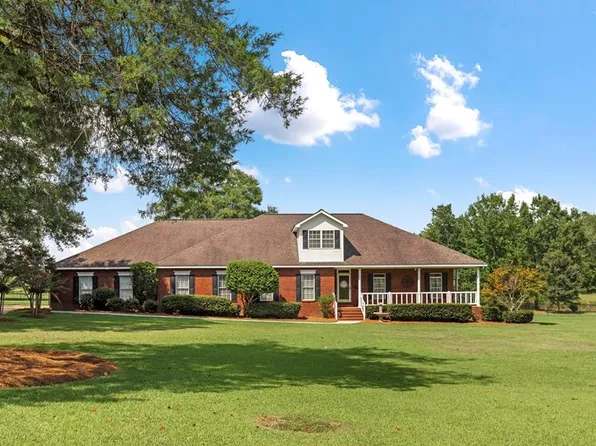 298 Breakfast Pond Dr, Ashford, AL 36312