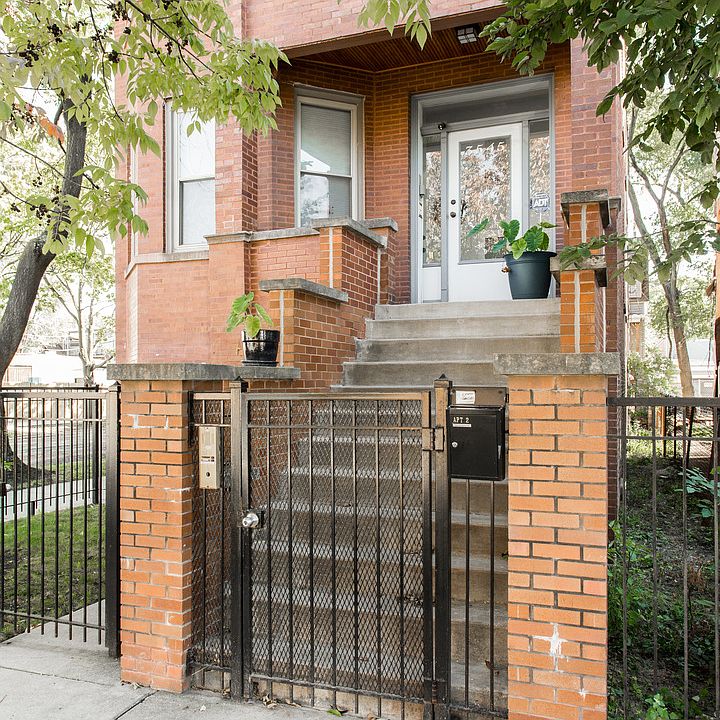 1st image of 3545 W Shakespeare Ave #3