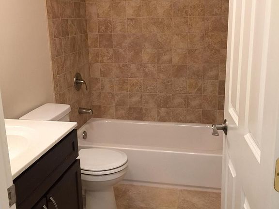 4th image of 147 Nunnery Ln