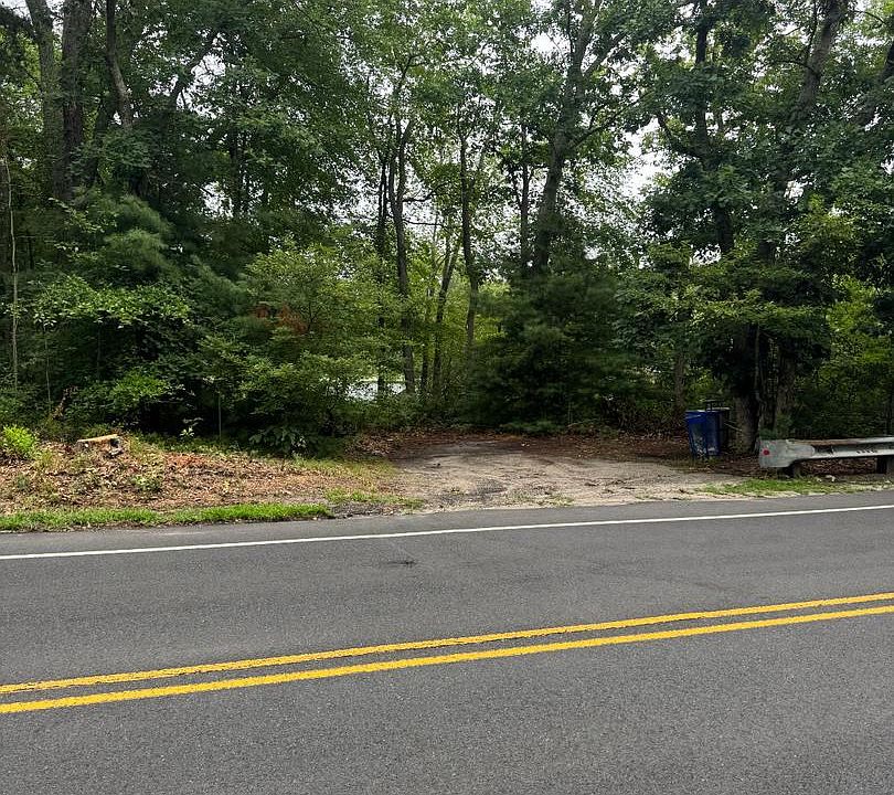 1st image of 57 Clubhouse Rd