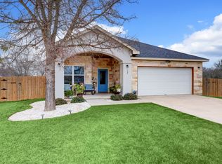 137 Naalehu Ct, Bastrop, TX 78602