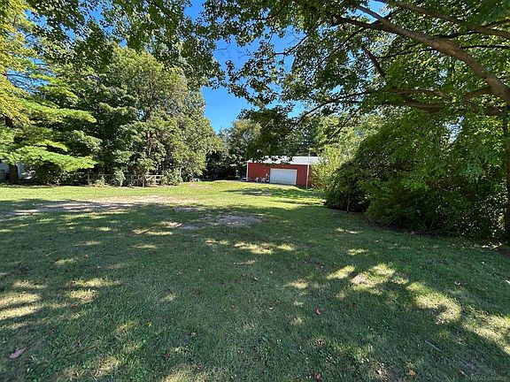 4th image of 7366 Yale Rd