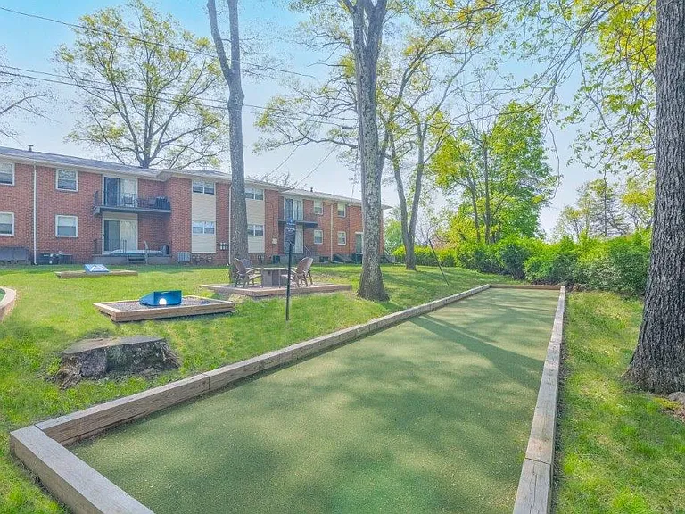 Mt. Arlington Gardens Apartment Homes — Photo 16