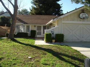 27647 Maple Ridge Cir, Santa Clarita, CA 91354