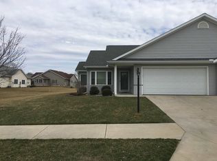 1944 Vixen Ln, Warsaw, IN 46582