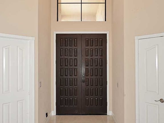 Foyer Entry