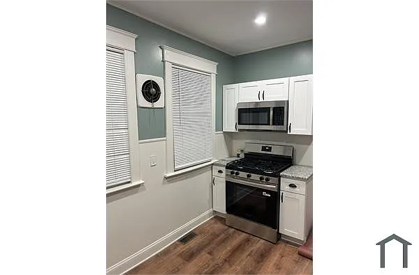 Building Photo - 701 Glenwood Ave #1