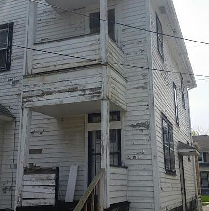 4th image of 11213 Continental Ave