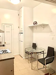 Rented by Gazal International Brokerage Group