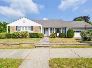 325 Gardner St, New Bedford, MA 02740