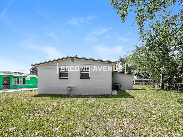9561 Norfolk Blvd — Photo 21