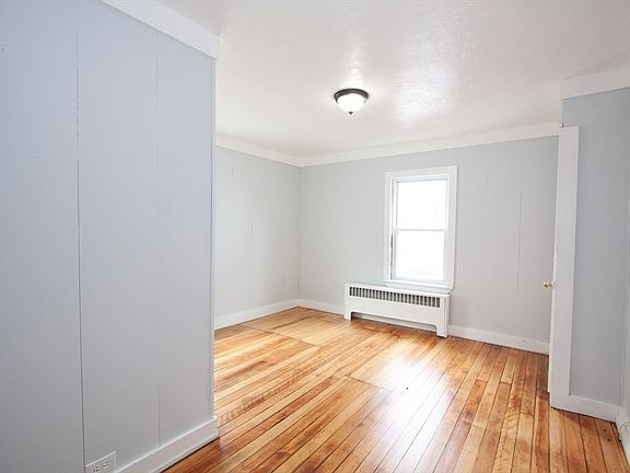 4th image of 66 Cutler St