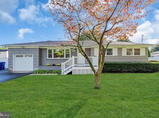 1037 Savannah St, Toms River, NJ 08753