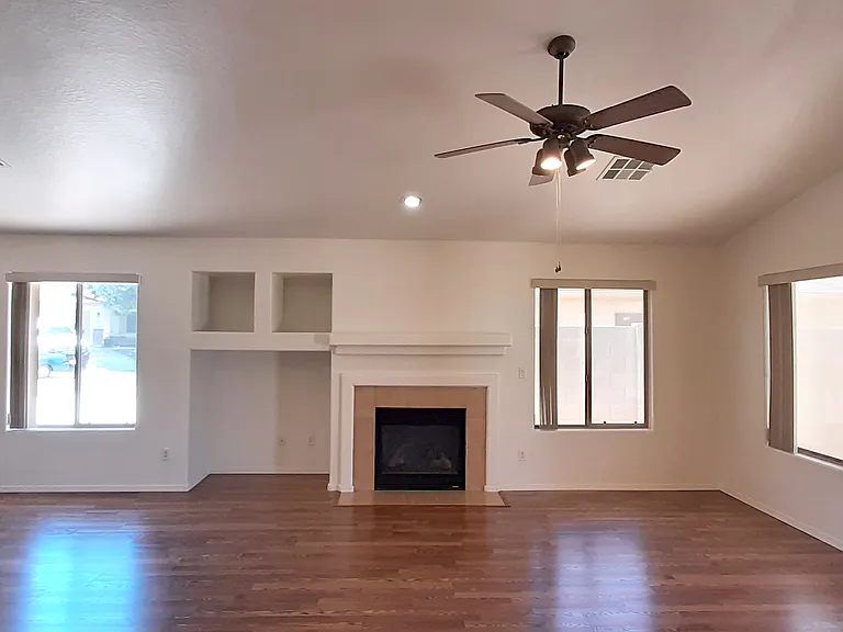 7722 N Winding Trl — Photo 4