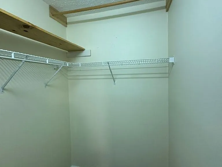 642 Indian Wells Way — Photo 14
