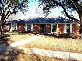2201 Country Valley Rd, Garland, TX 75041