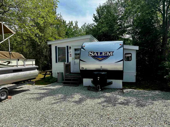 18 Dove Terrace, Belmont, NH 03220