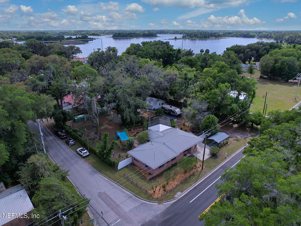 1st image of 601 VERNON Avenue