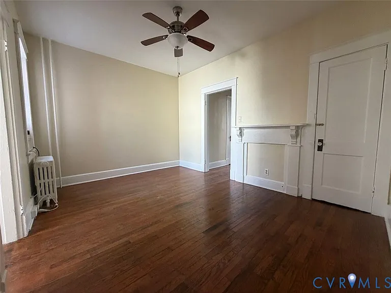 1003 Bank St — Photo 4