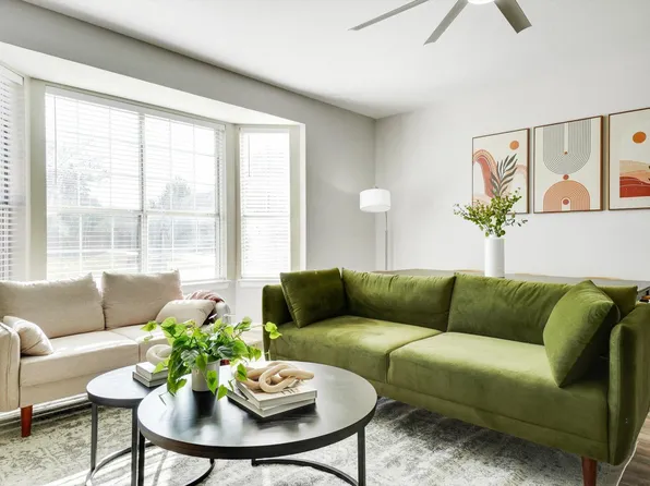 2062 Arena Dr, Lewisville, TX 75067