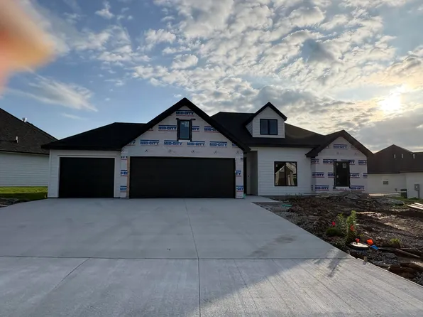 2806 Misty Flower Dr, Columbia, MO 65203