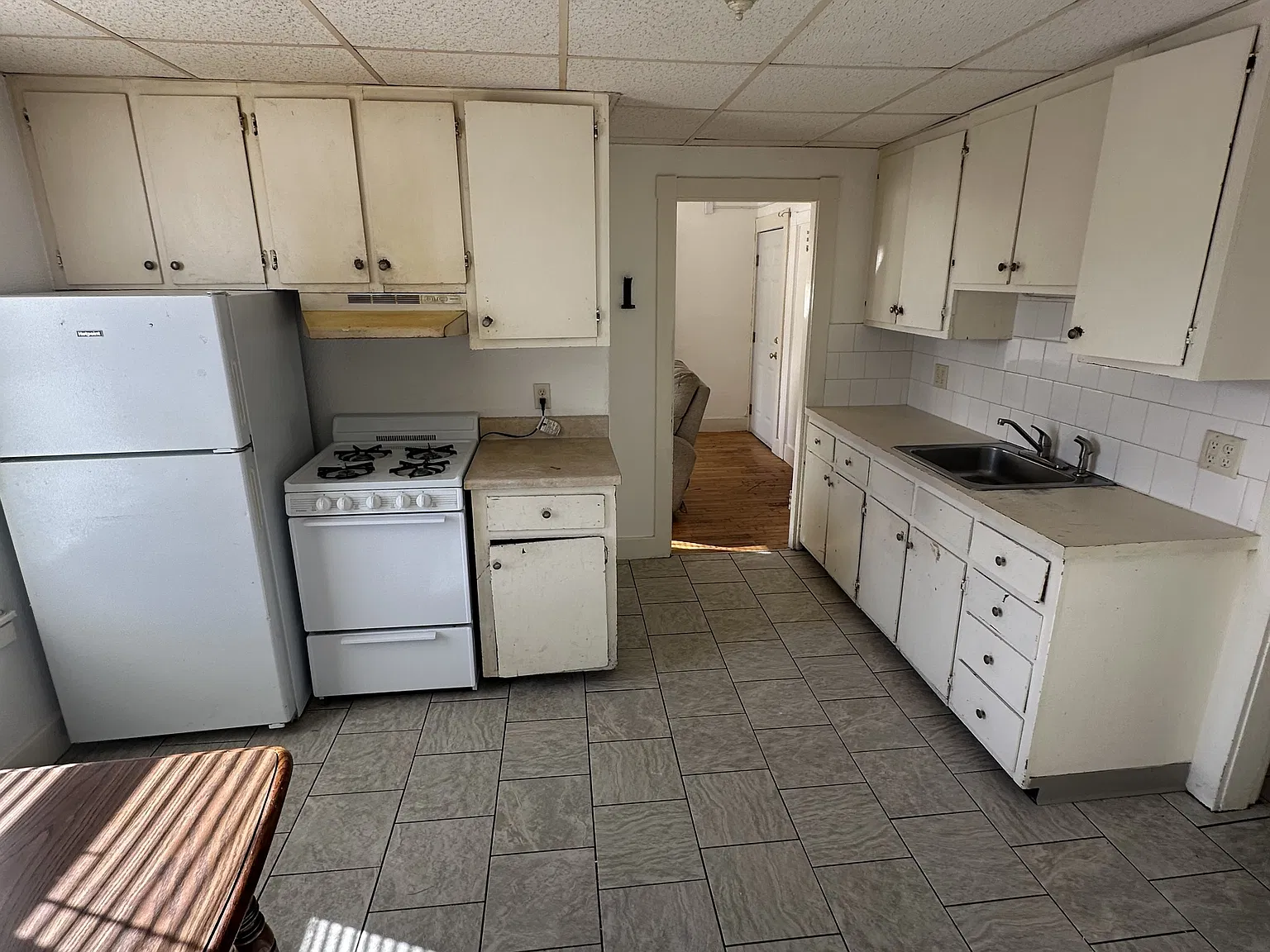 523 Washington Ave — Photo 3