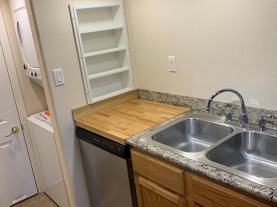 Washer/dryer, dishwasher, cutting board