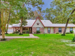 27 Dogwood Ln, Huntsville, TX 77320
