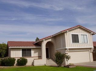 1810 E Hearn Rd, Phoenix, AZ 85022