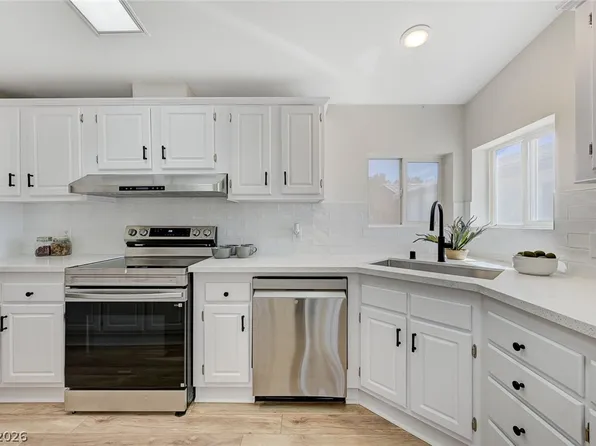 3651 Cathi Ave, Pahrump, NV 89048