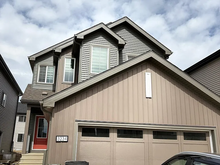 3234 Dixon Way SW — Photo 1