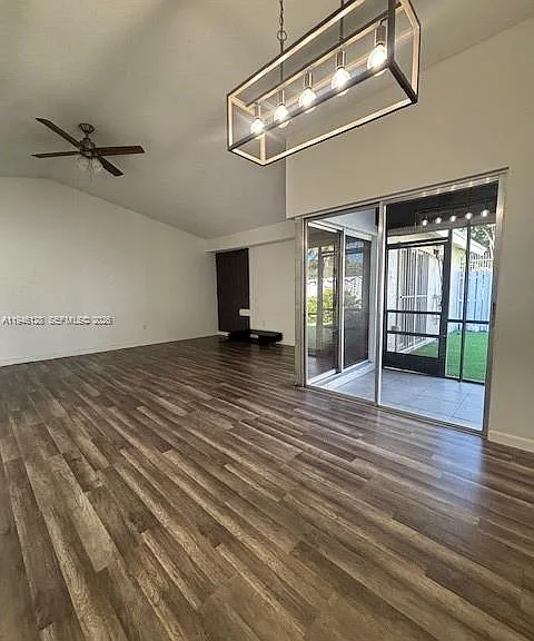 817 NE 214th Ln #4 — Photo 1