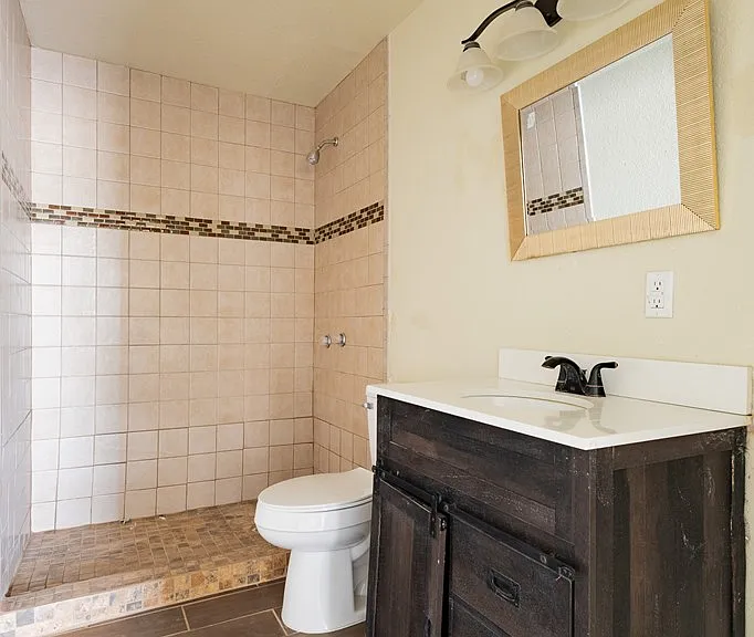 1385 Rivera Dr — Photo 11