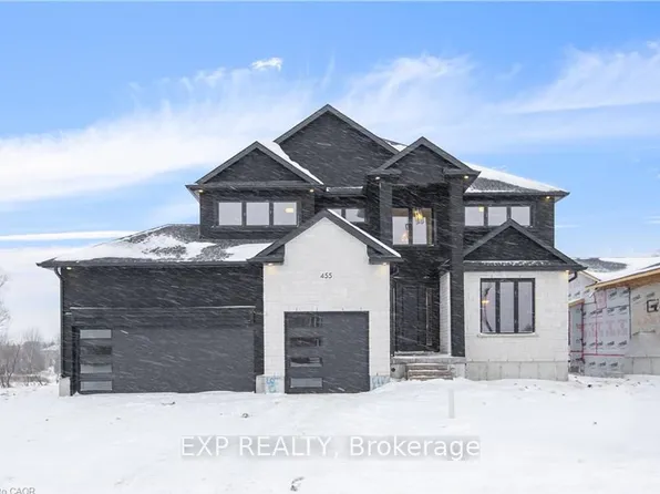 2 Avery Pl, Milverton, ON N0K 1M0