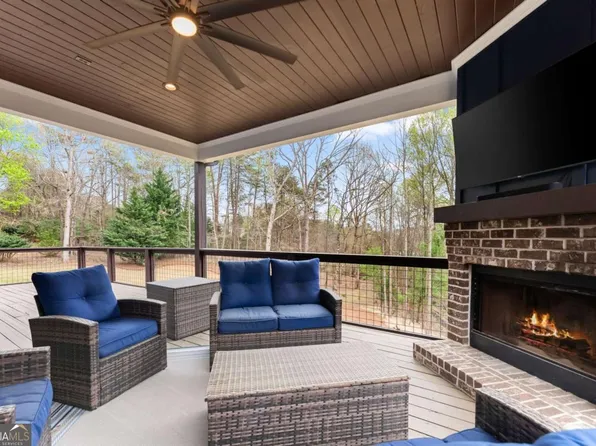 3537 Maritime Gln, Gainesville, GA 30506