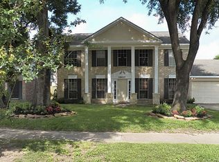 12427 Mill Ridge Dr, Cypress, TX 77429