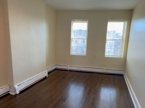 4th image of 101 1/2 Ocean Ave #1