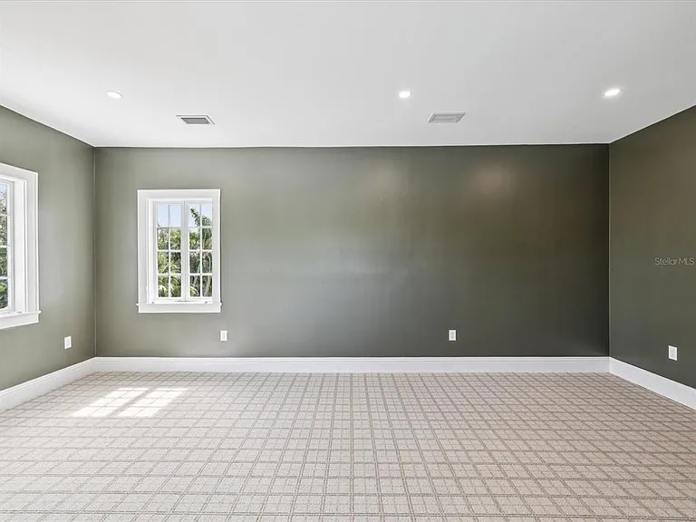 456 Gardenia St — Photo 29