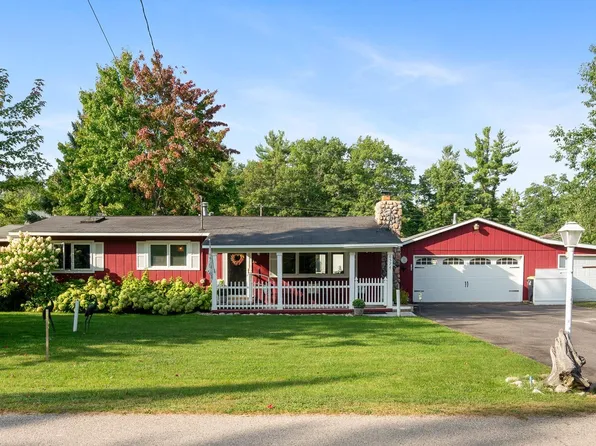 6574 Burchfield Rd, Indian River, MI 49749