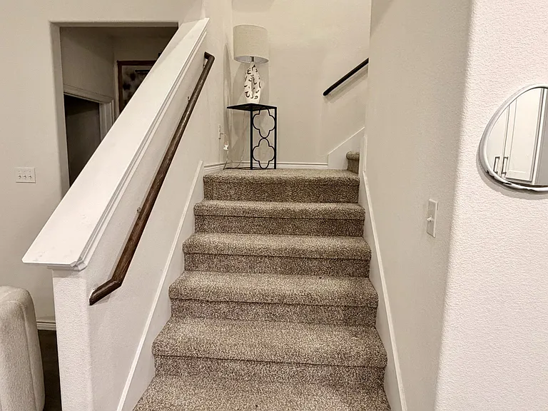 901 Goldenrod Ln — Photo 29