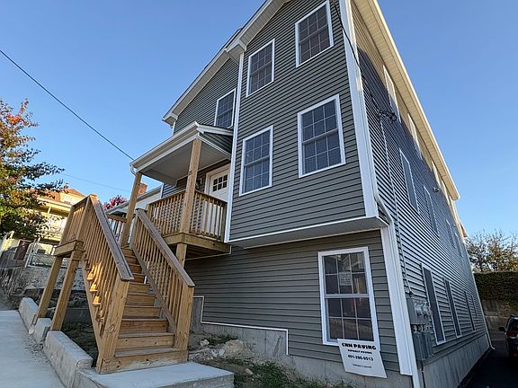 4th image of 15 Loreto St #2