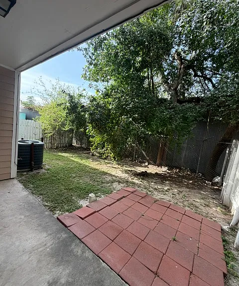 2218 S Tourist Dr #G — Photo 11