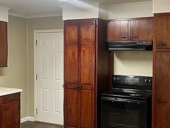4th image of 114 Dover Rd